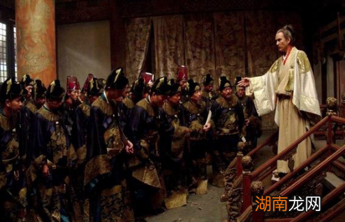 崇祯朝最有权势的太监，曹化淳真的开城投降李自成了吗？