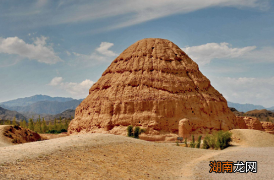 元昊打败北宋羞辱辽国,最后却被儿子杀死?