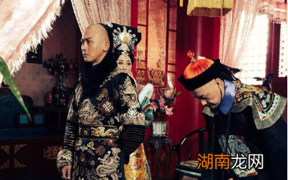 孙之獬：本来是明朝大臣，降清后还主动剃发