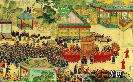 古代皇帝身边的扇子到底是什么东西 为何出行的时候身边要有它们存在