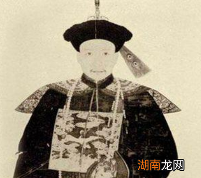 和珅虽然是一个贪官 但他却做了一件堪称功在千秋的好事