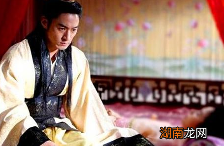 历史上唯一一个太监王朝 预想当官必先自宫