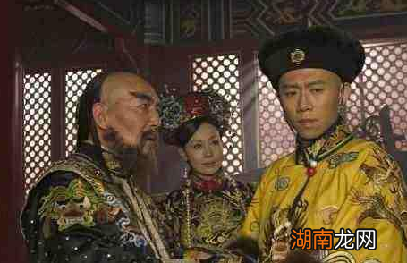 康熙能除掉鳌拜得归功于孝庄 孝庄是怎么算计鳌拜的