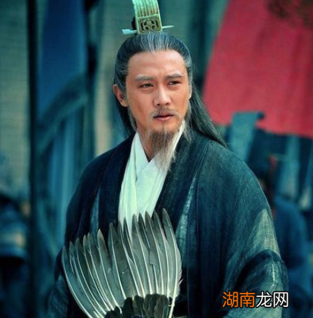 与诸葛亮同为刘备临终前的托孤大臣,李严为什么被废?