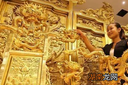故宫中的龙椅是假的吗 为什么故宫中的龙椅不能做