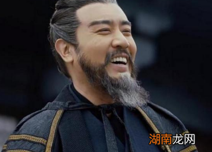 刘备在白门楼上为什么对吕布见死不救 因为吕布的一句话