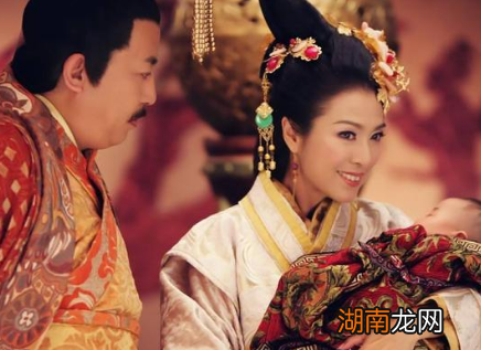 中国历史上记载的第一个“假太监” 与太后私通后还生下两个孩子