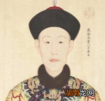 雍正给乾隆夹了一块半生的肥肉,乾隆一声不吭就吃了