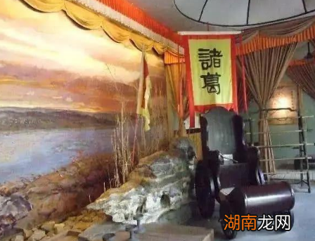 诸葛亮腿没有问题为什么还要做轮椅 这才是诸葛亮的高明之处