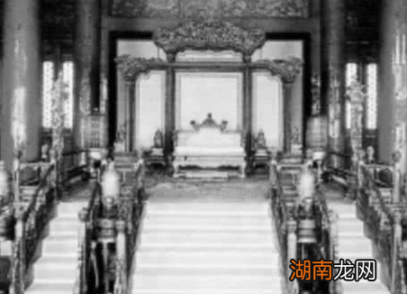 清朝有十二个皇帝为什么只有十一个灵位 只因为此人没有资格