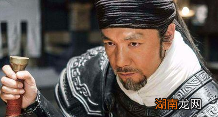 古代守城的士兵为何不将敌人的云梯推到 千万别把云梯想的那么简单