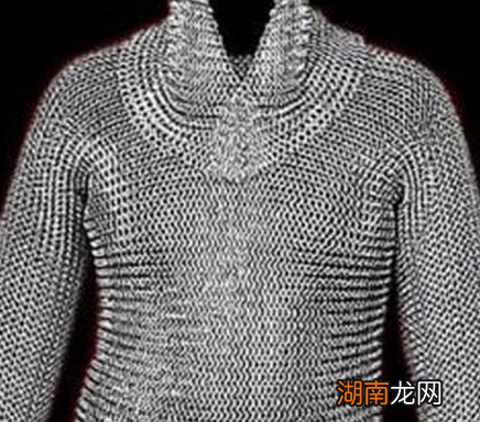 曾一度以为虎豹骑天下无敌 为何遇到马超的西凉铁骑就萎了