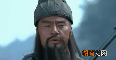 关羽雕像都是闭眼是因为要杀人吗 其实里面还有一个原因