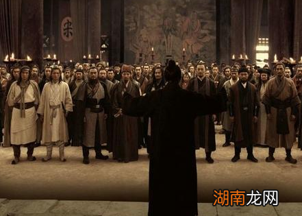 宋江接受招安真的错了吗 其实招安是必然的