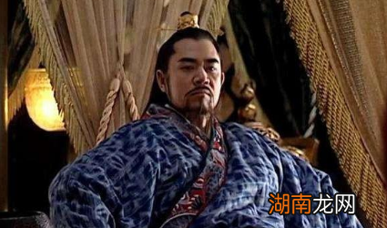 朱元璋和朱棣都可以自己说了算 之后的皇帝为何处处受文官制约