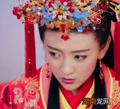 她一生嫁了三个丈夫，最后一个丈夫成了皇帝