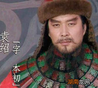 何进引董卓进京是真的傻吗 何进这么做的目的是什么