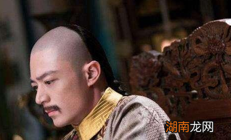 乾隆的退位生活是什么样的 乾隆在这三年里都做了什么