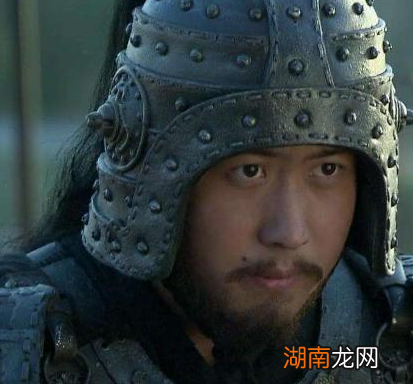 曹彰有实力和曹丕等人夺权 曹彰最后为什么放弃机会了