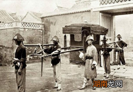 古代什么样的官员才能坐得起八抬大轿 清朝时期又是什么样的