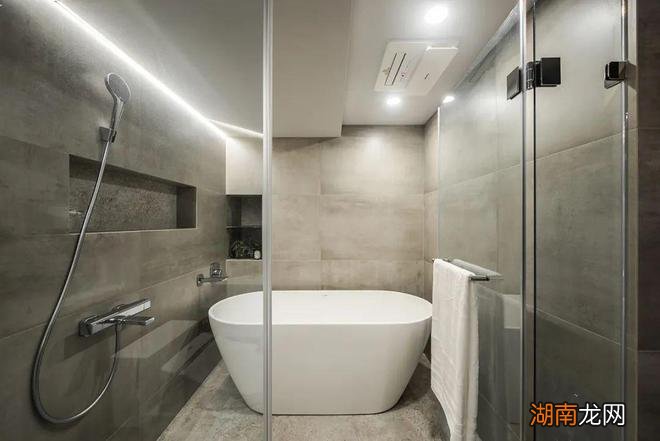 装修 灵感 | 69㎡坐拥大浴缸、南洋风酒吧，还是年轻人懂生活