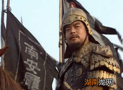 于禁只是打了一次败仗投降 于禁为什么会被魏蜀吴三国羞辱