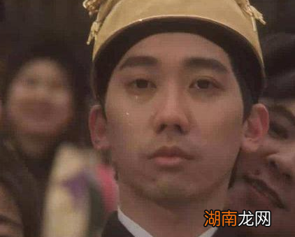 清朝皇帝的妃子都是层层挑选出来的 为何留下的照片都是丑的