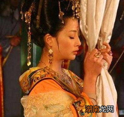 给朱元璋殉葬的妃子死的有多惨 上吊没有时候还派人监督有没有死