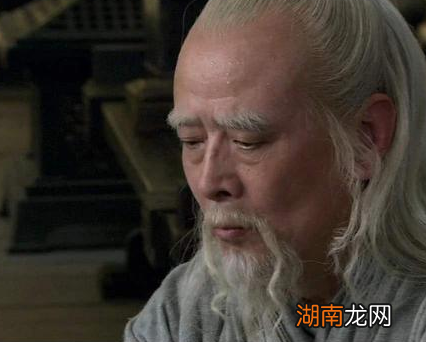 华佗被杀到底死的冤不冤 华佗给曹操开颅可行性有多大