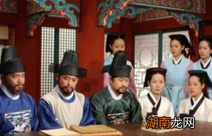 大明王朝最忠诚的一个藩属国 见清朝皇帝都穿着明朝服饰