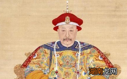 嘉庆继位到底是什么样的 接手之后却发现是一个烂摊子