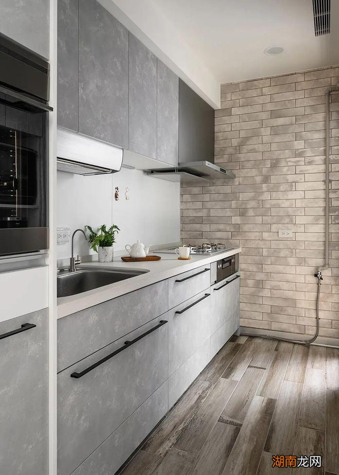 装修 灵感 | 83㎡住2人4猫,简单的日式无印风美炸了