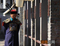 古代科举一连要考几天 考生如何内急了应该怎么解决