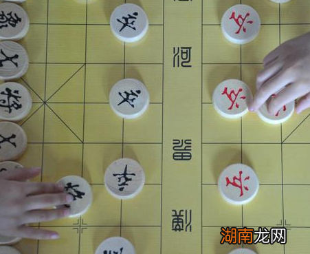 象棋中为什么是红棋子先走 其实里面是有典故的