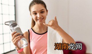 pc材质水杯装凉水有毒吗 pc材质的水杯装冷水喝有毒吗?