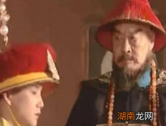 鳌拜死后他的妻子和孩子怎么样了 康熙是怎么对待他们的