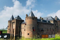 古代城墙和城堡相比 究竟哪一个更加实用