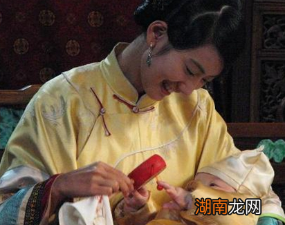 古代大户人家为何自己不亲自喂养孩子？偏偏要请奶娘抚养？