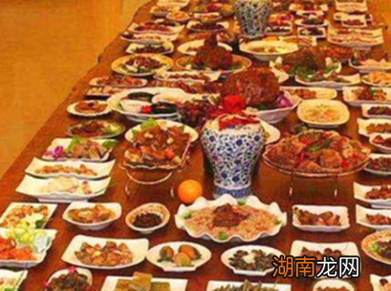 清朝皇宫规定一天只吃两顿饭 难道说皇帝和妃子们不会饿吗