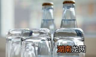 蜡烛玻璃杯怎么清洗 水杯上的蜡烛怎么洗掉