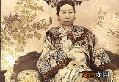 中国历史上最牛的祖坟 慈禧修铁路都得绕道走