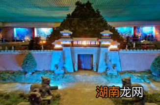 秦始皇的陵墓是怎么封顶的?为什么历经千年还是完好无损?