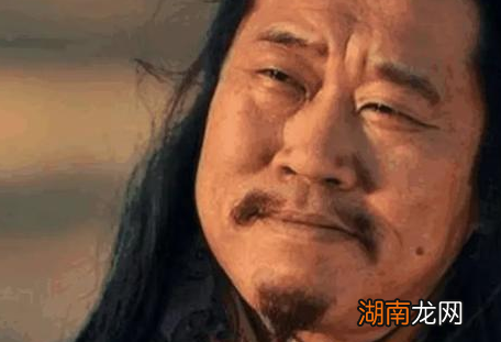 庞统为什么会轻易的死在落凤坡 说到底还是太过大意