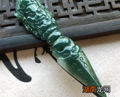 慈禧的翡翠降魔杵到底是什么东西 慈禧为什么对此爱不释手