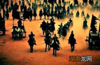 商鞅变法为秦国崛起做出了巨大贡献 商鞅为什么会宣布禁止父子兄弟同宅而居