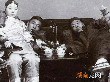 清朝时期养一个八旗子弟要多少钱 换算现在是210万一个人