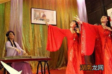 古人逛青楼是什么样的 为何女子也可以逛青楼