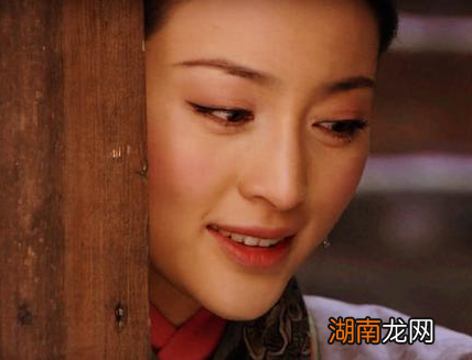 古代裹脚和束腰相比 究竟哪一种陋习更加痛苦