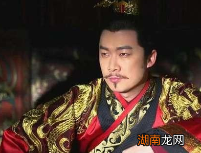 屈原变法和商鞅变法相比 屈原为什么还受到贵族排挤