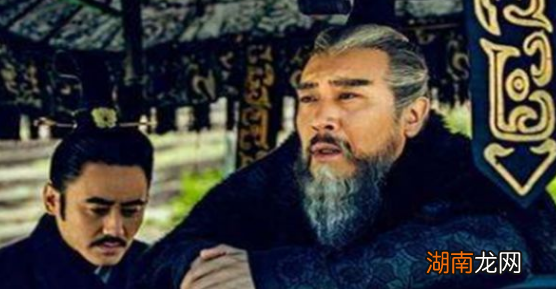 司马懿和曹操不做皇帝,为何都是让后代上位?